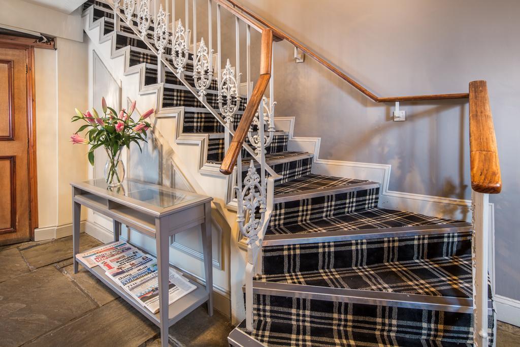 The Chequers Inn Beaconsfield Ngoại thất bức ảnh