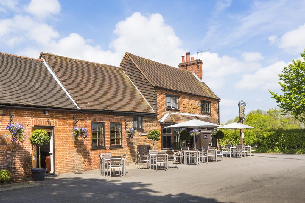 The Chequers Inn Beaconsfield Ngoại thất bức ảnh